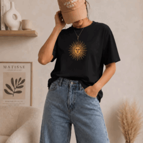Remera sol de mayo negra